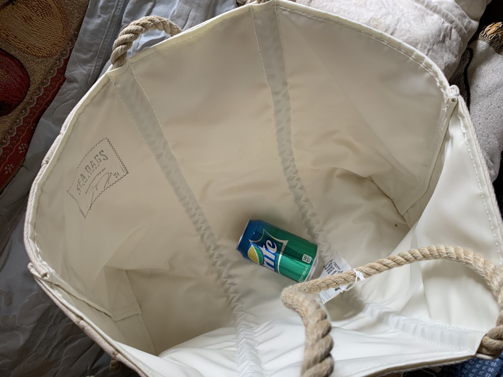 This will give you an idea of the capacity of the bags and the way the hemp-line handles are attached and how well they will support the bags contents