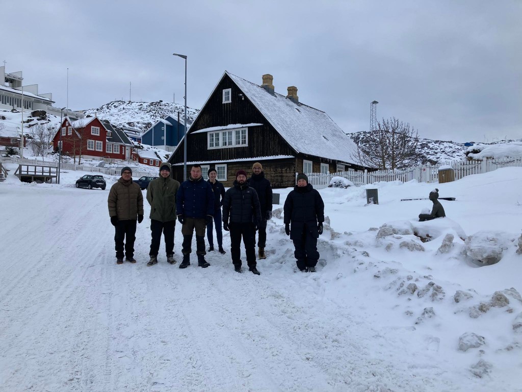 Campus Kujalleq Service managements students Joey, Georg, Anna, Nuka, Taatsiannguaq, Kunuk, Sarah